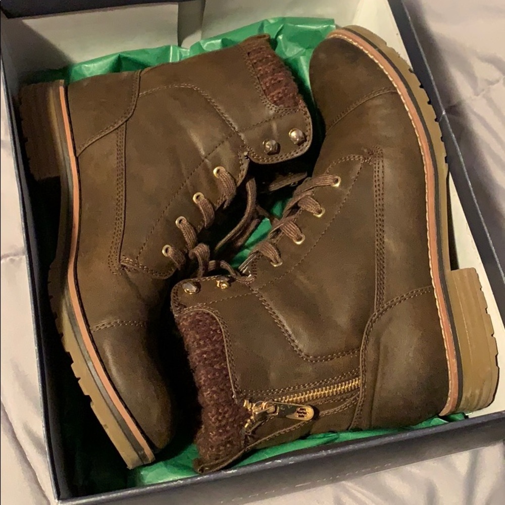 Authentic Tommy Hilfiger combat boot